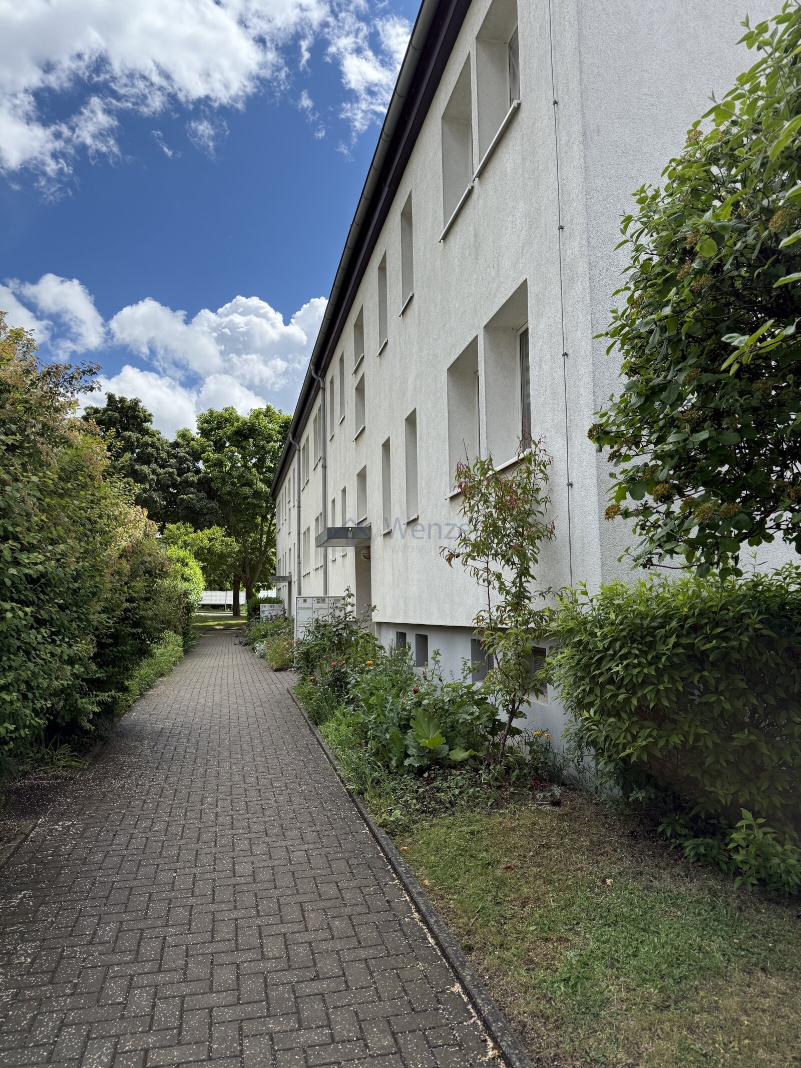Vermietete Drei-Zimmer Wohnung als Kapitalanlage  Vermietete Drei-Zimmer Wohnung als Kapitalanlage