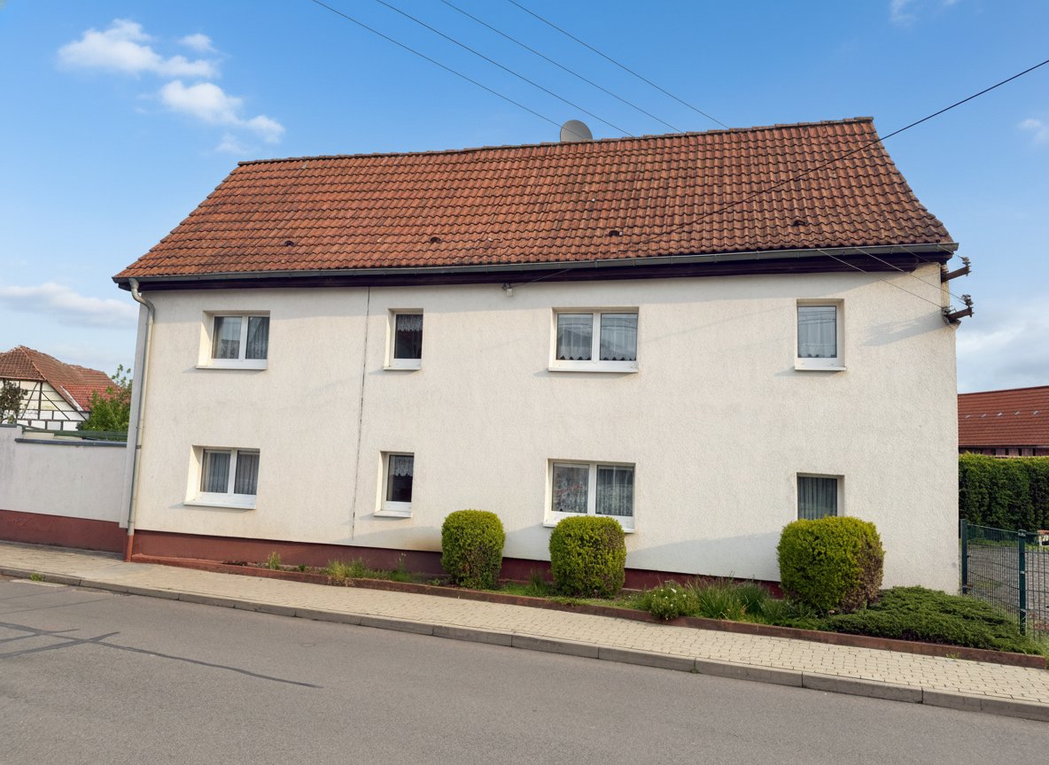 Sanierungsbedürftiges Kleinod bei Erfurt Sanierungsbedürftiges Kleinod bei Erfurt