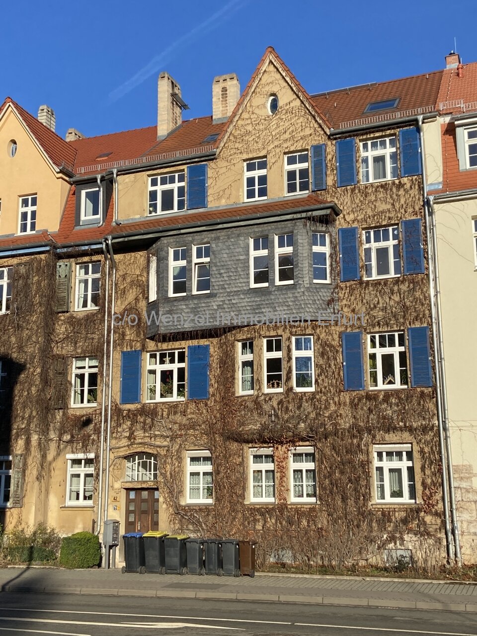 Gemütliche Dachgeschoss-Wohnung in zentraler Lage von Weimar Gemütliche Dachgeschoss-Wohnung in zentraler Lage von Weimar